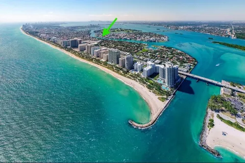 9261 E Bay Harbor Dr # 402, Bay Harbor Islands FL 33154