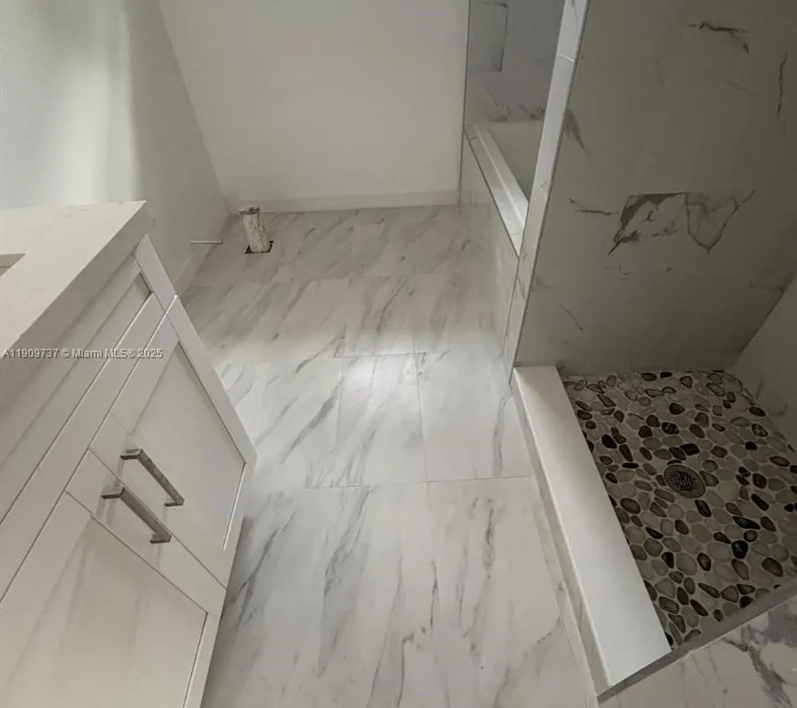 2121 Rutland St, Opa-Locka FL 33054