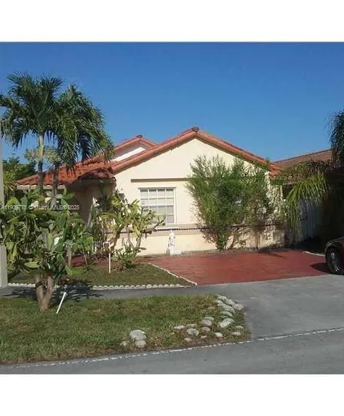 7599 W 4th Ct, Hialeah FL 33014