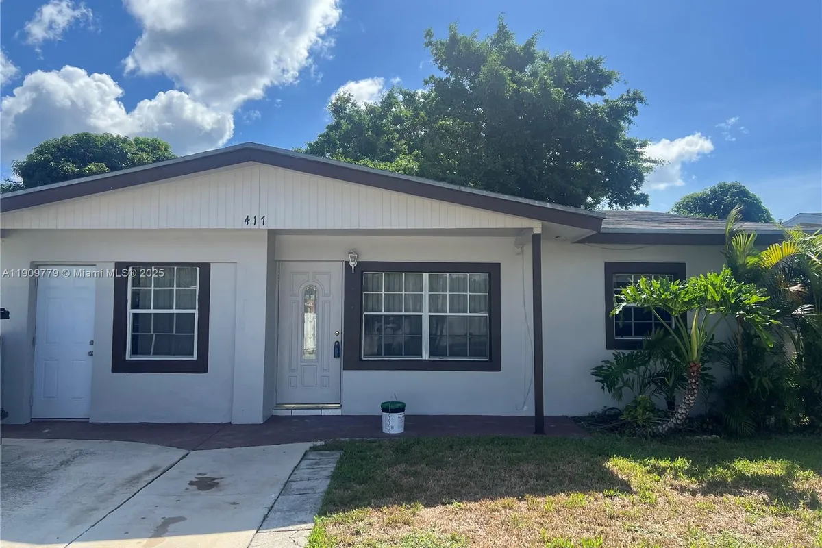 417 SW 8th Ave, Delray Beach FL 33444