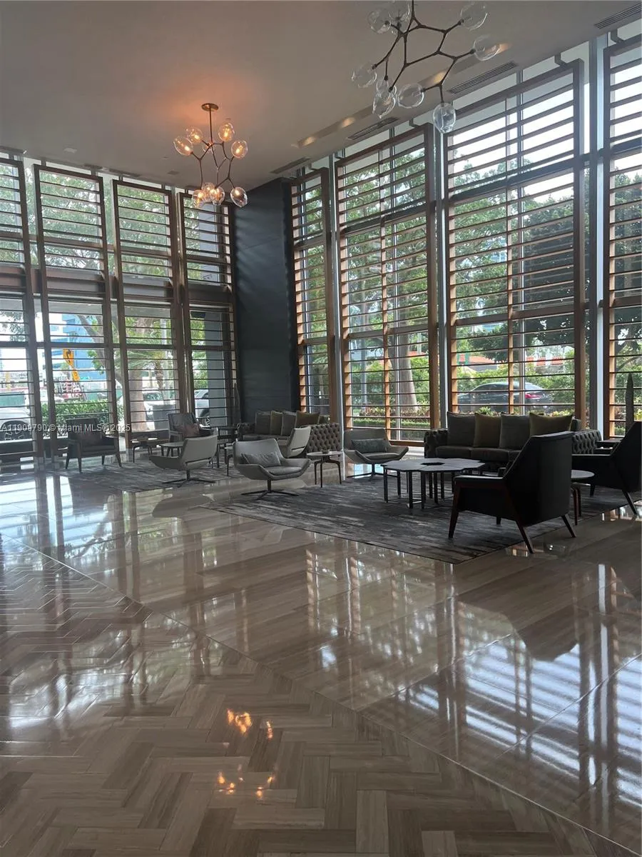 3470 E Coast Ave # H2202, Miami FL 33137