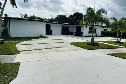 1940 NE 186th Dr, North Miami Beach FL 33179