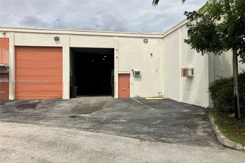 10837 SW 188th St # 3, Cutler Bay FL 33157