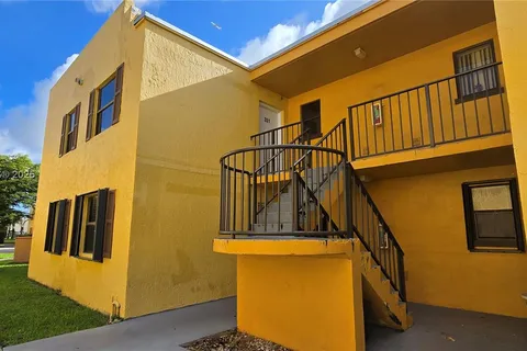 646 NW 114th Ave # 201, Sweetwater FL 33172