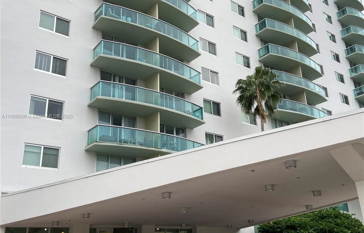 19380 Collins Ave # 415, Sunny Isles Beach FL 33160