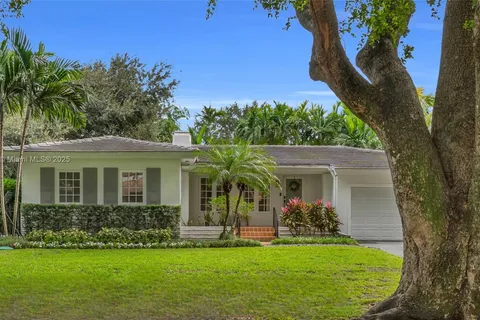 1536 Alegriano Ave, Coral Gables FL 33146