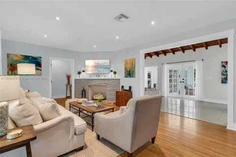 1536 Alegriano Ave, Coral Gables FL 33146