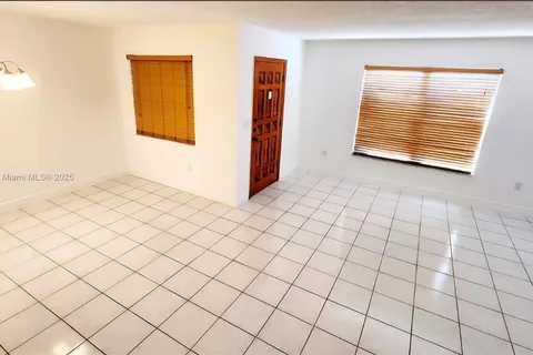 141 SW 113th Ave # 14, Sweetwater FL 33174