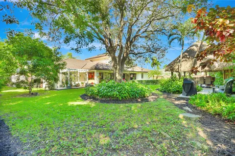 18501 SW 79th Ct, Cutler Bay FL 33157