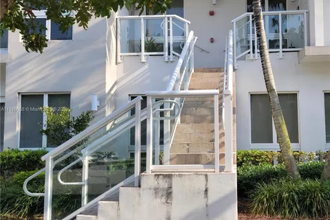 10280 NW 63rd Ter # 203, Doral FL 33178