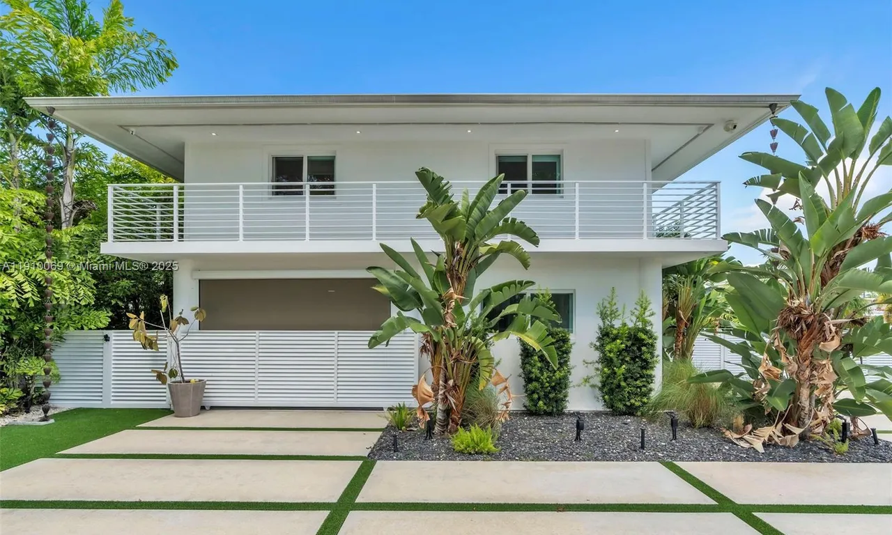 165 Ocean Dr, Tavernier FL 33070