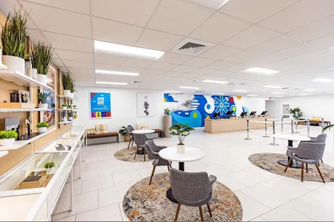 505 NE 125th St, North Miami FL 33161