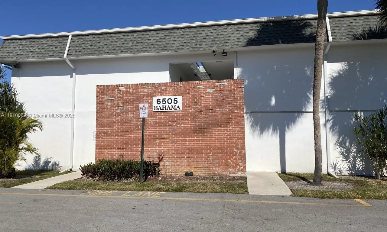 6505 Winfield Blvd # 19, Margate FL 33063