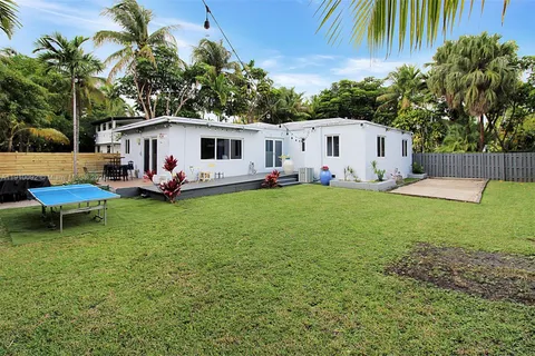 8550 N Miami Ave, El Portal FL 33150