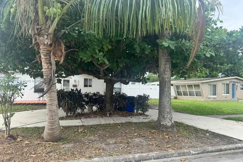 1517 NW 58th Ave, Margate FL 33063