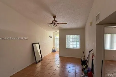 3171 Holiday Springs Blvd # 5, Margate FL 33063