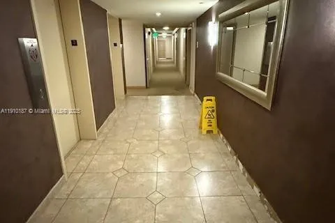 3625 N Country Club Dr # 304, Aventura FL 33180