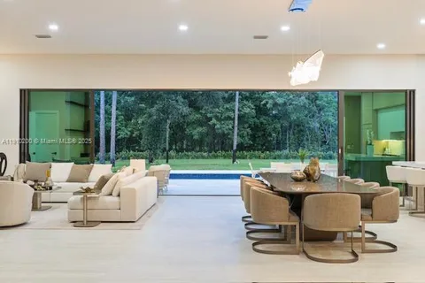 6602 NW 62nd Ter, Parkland FL 33067