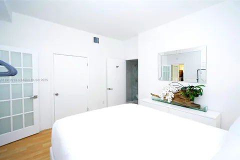 1342 Drexel Ave # 105, Miami Beach FL 33139