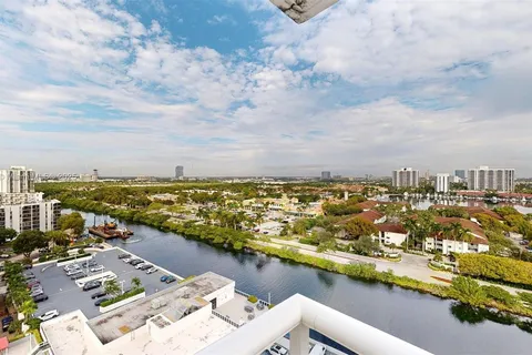 3675 N Country Club Dr # 1610, Aventura FL 33180