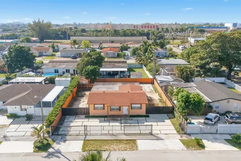 4260 NW 169th Ter, Miami Gardens FL 33055