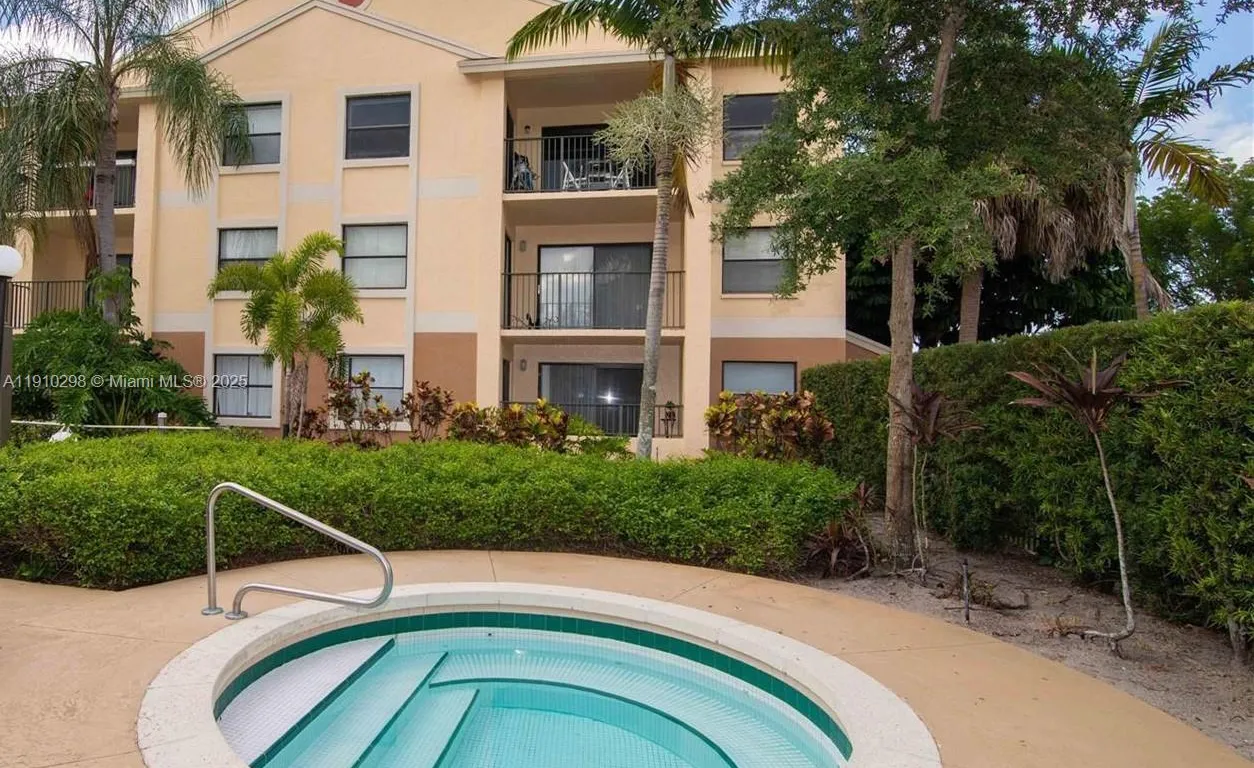 9999 Summerbreeze Dr # 501, Sunrise FL 33322