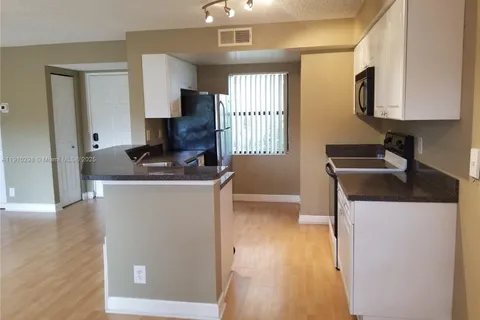 9999 Summerbreeze Dr # 501, Sunrise FL 33322