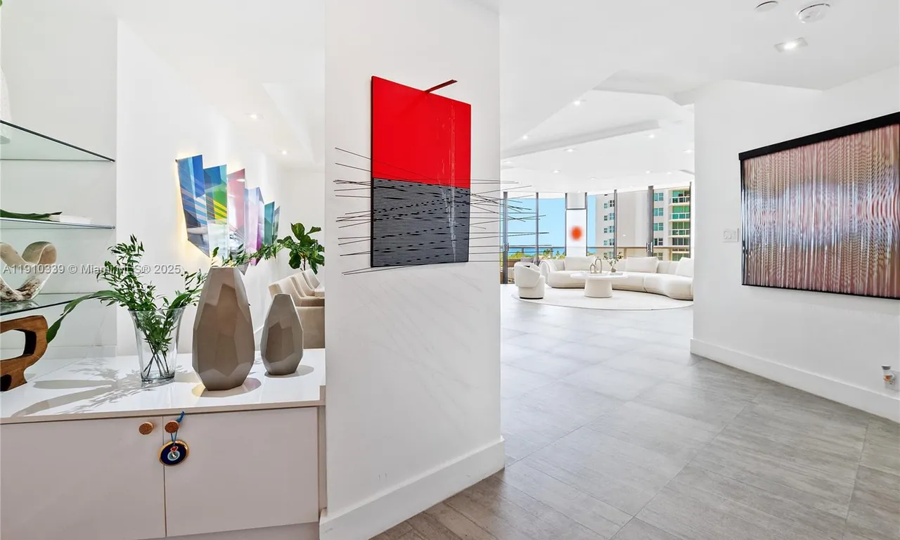 20281 E Country Club Dr # 808, Aventura FL 33180