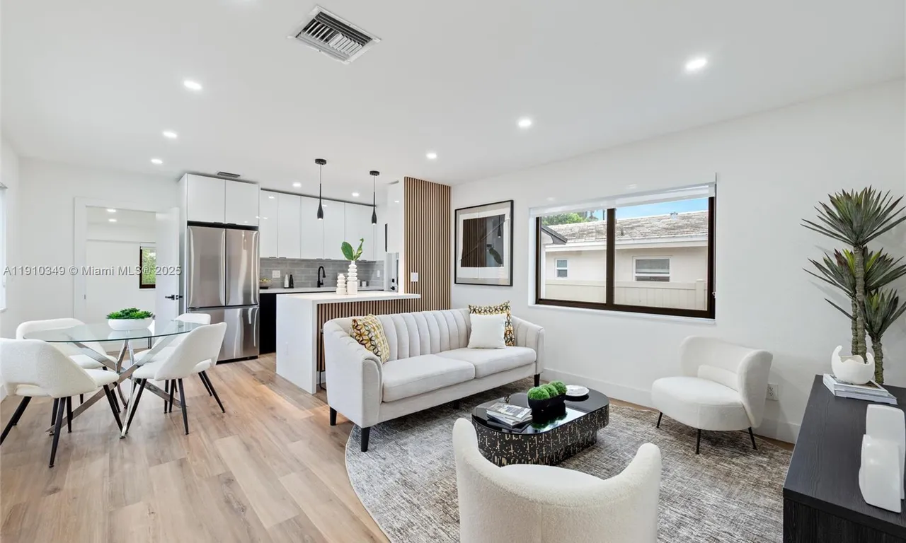 1201 N 16th Ave, Hollywood FL 33020