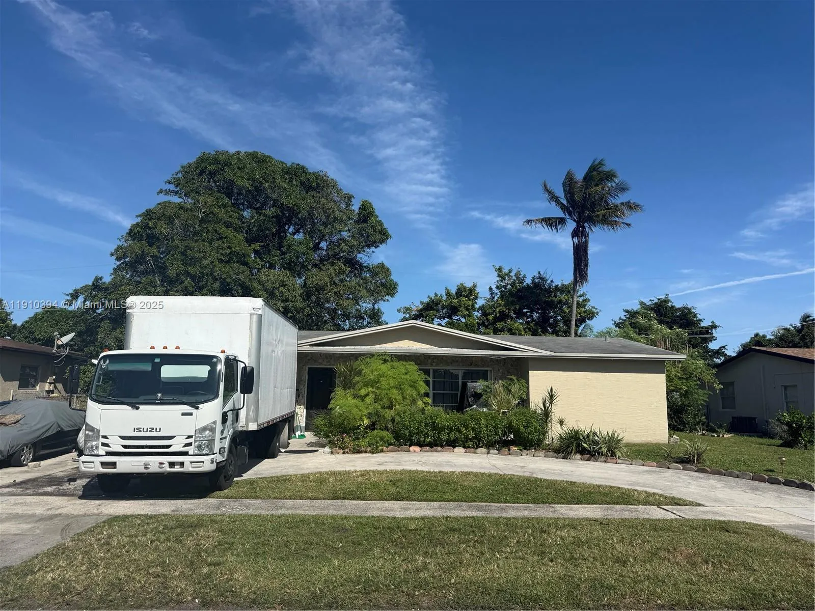 4741 NW 18th St, Lauderhill FL 33313