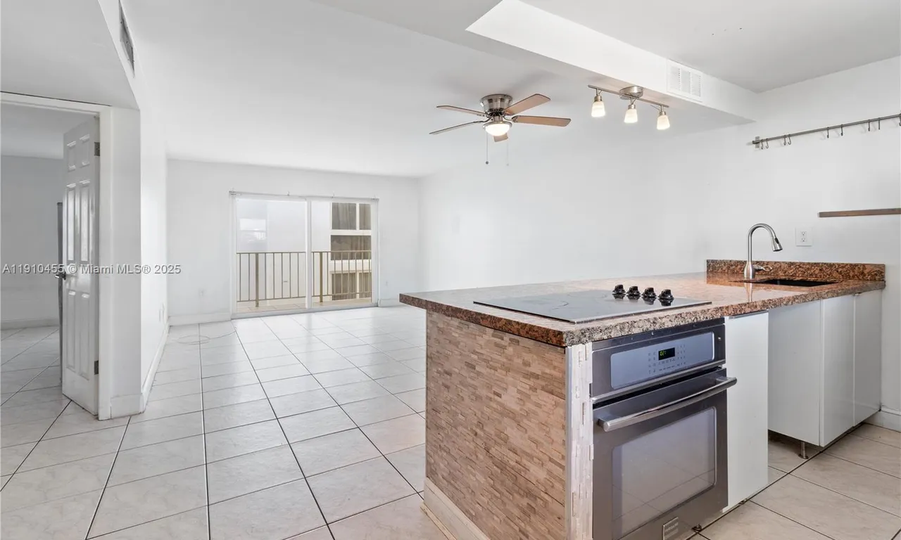 1245 West Ave # 502, Miami Beach FL 33139