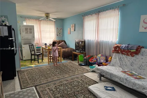 2444 Polk St # 210, Hollywood FL 33020