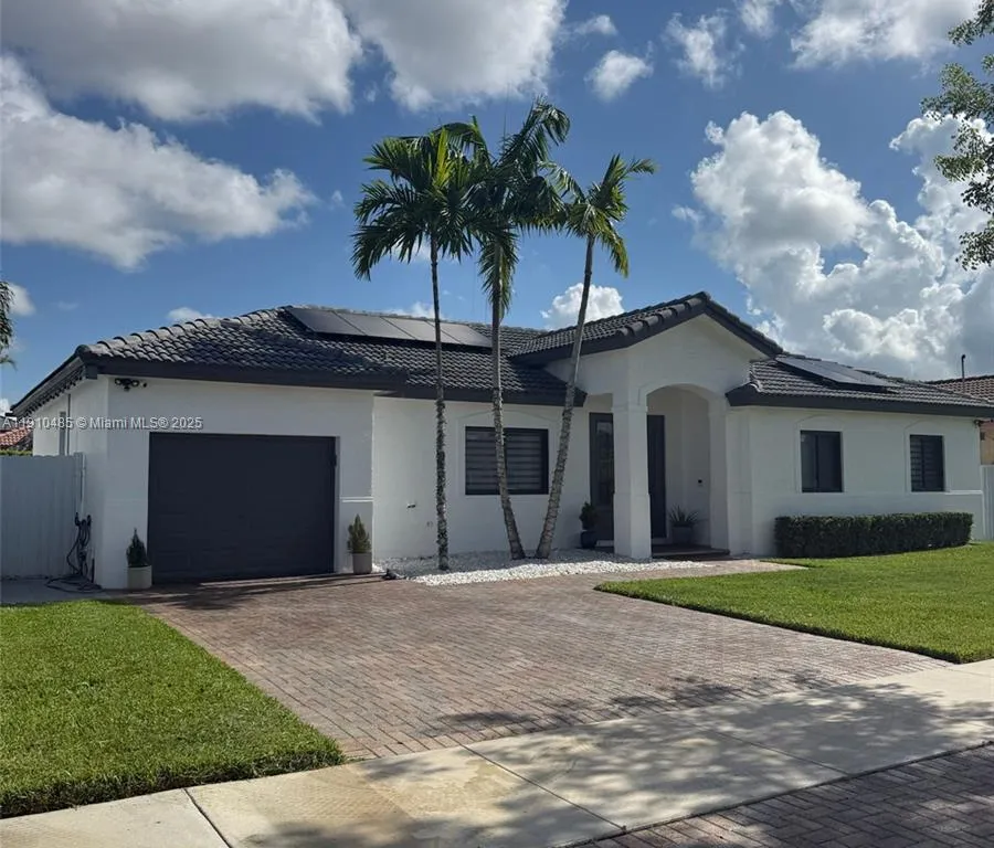 14225 SW 294th St, Homestead FL 33033