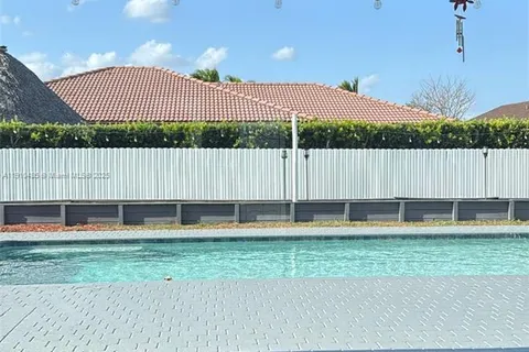 14225 SW 294th St, Homestead FL 33033