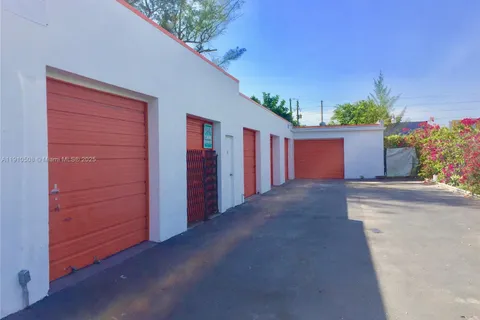 2114 Johnson St, Hollywood FL 33020