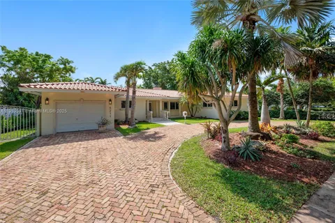 5211 Granada Blvd, Coral Gables FL 33146