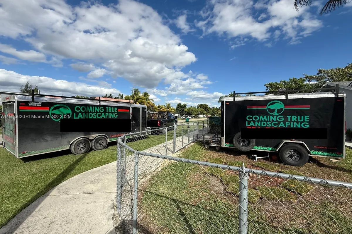 305 SW 9th Ave, Florida City FL 33034