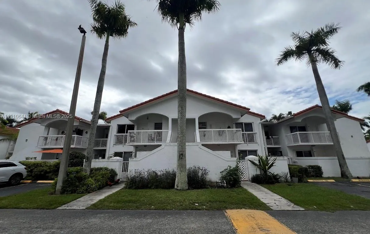 15355 SW 76th Ter # 205, Miami FL 33193