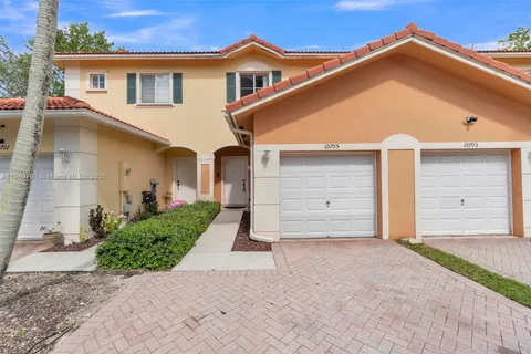 10705 Santa Monica Pl, Tamarac FL 33321