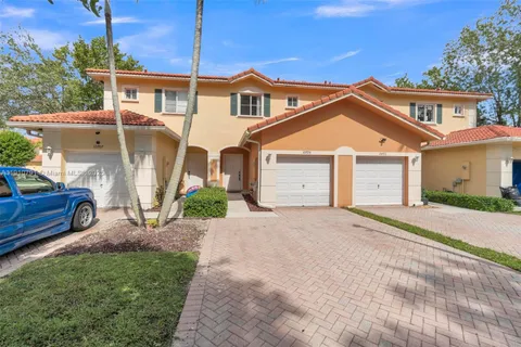 10705 Santa Monica Pl, Tamarac FL 33321