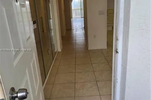 7775 Southampton Ter # 305, Tamarac FL 33321