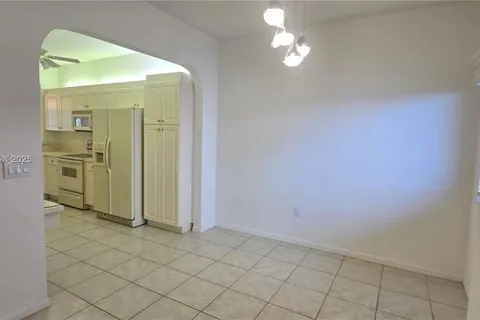 7775 Southampton Ter # 305, Tamarac FL 33321