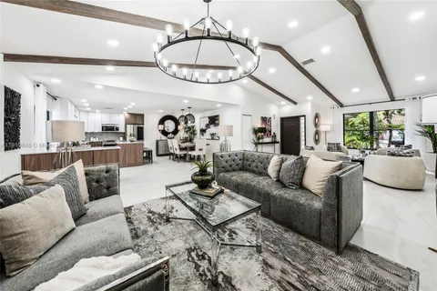 4029 NW 72nd Ave, Coral Springs FL 33065