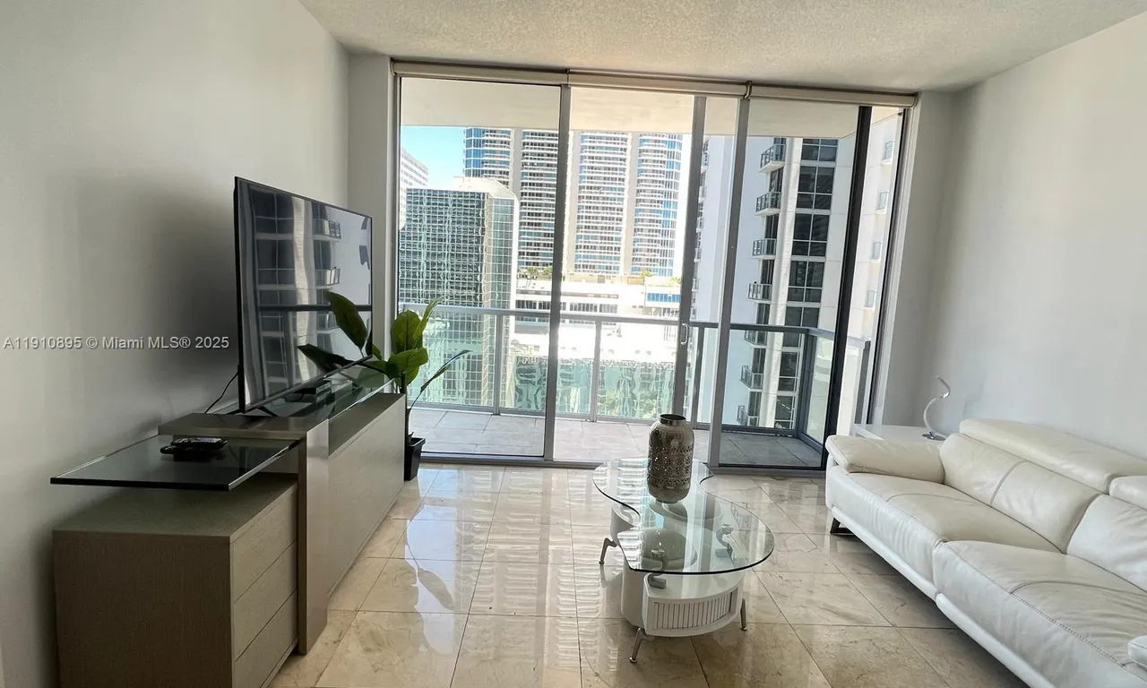 1050 Brickell Ave # 1904, Miami FL 33131