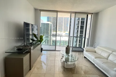 1050 Brickell Ave # 1904, Miami FL 33131