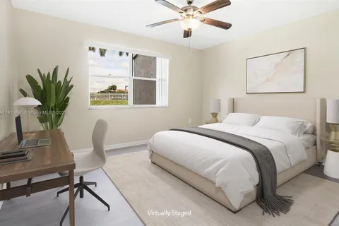 8660 SW 212th St # 101, Cutler Bay FL 33189