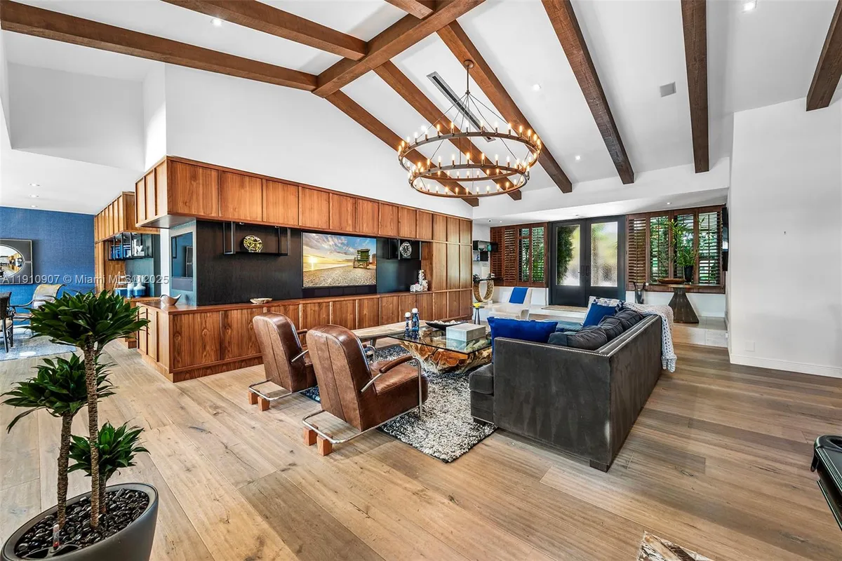 3444 NE 167th St, North Miami Beach FL 33160