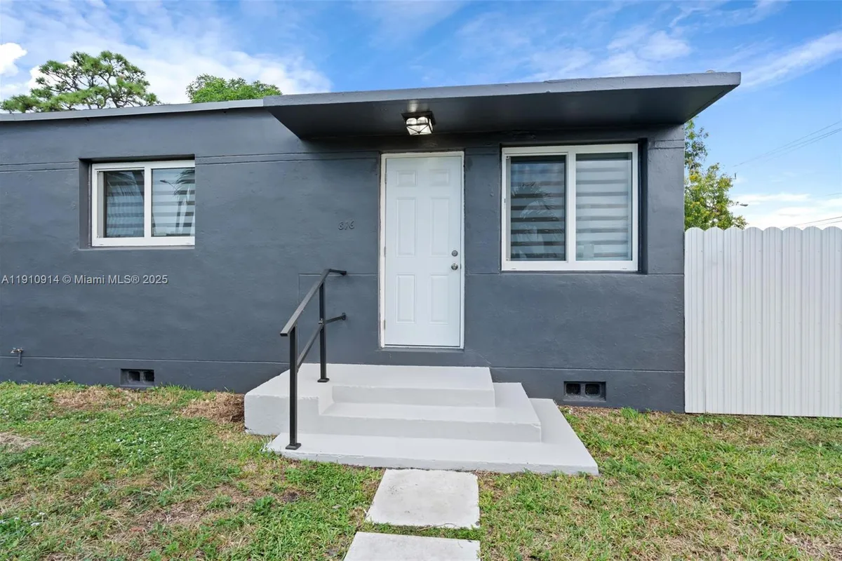 816 Codadad St, Opa-Locka FL 33054