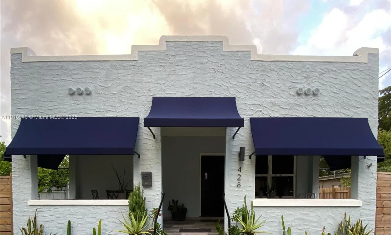 428 NE 71st St, Miami FL 33138