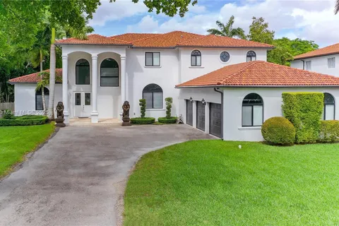 6950 SW 97th Ave, Miami FL 33173